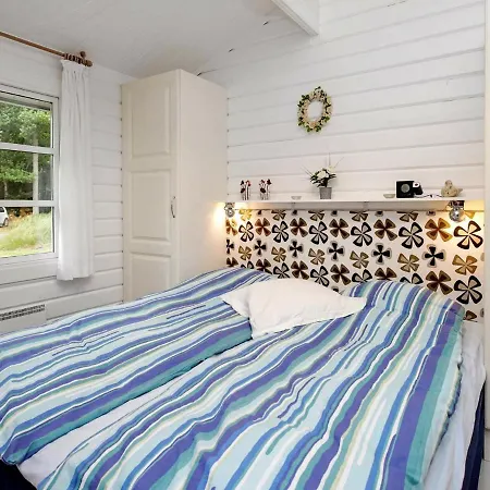 6 Person Holiday In L S Holiday home *
